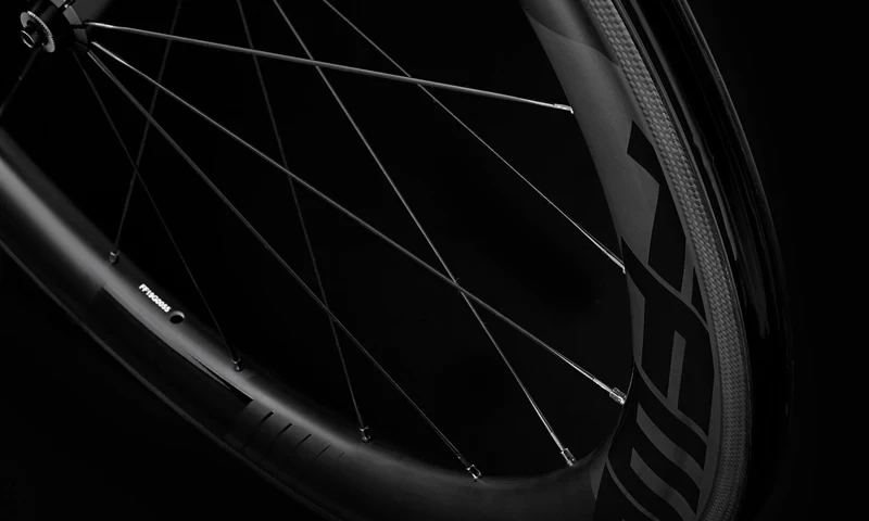 FFWD F4R Full Carbon Clincher Wheelset CICLIMATTIO