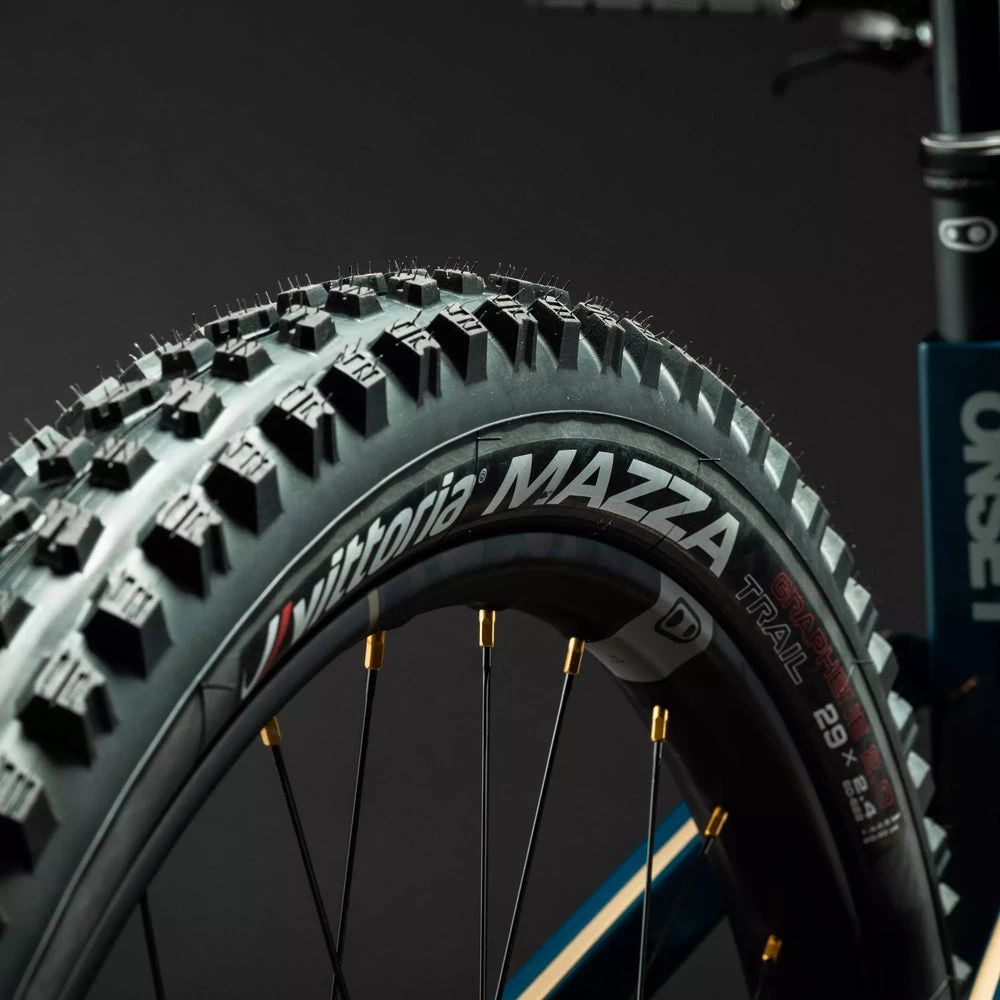 新品未使用】Vittoria MAZZA TRAIL 29×2.4 ANTBLA_D2.jpg