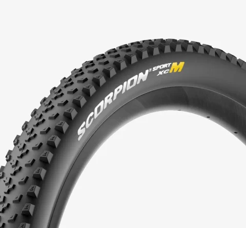 Bontrager xr3 team issue 29 x 2.2 top